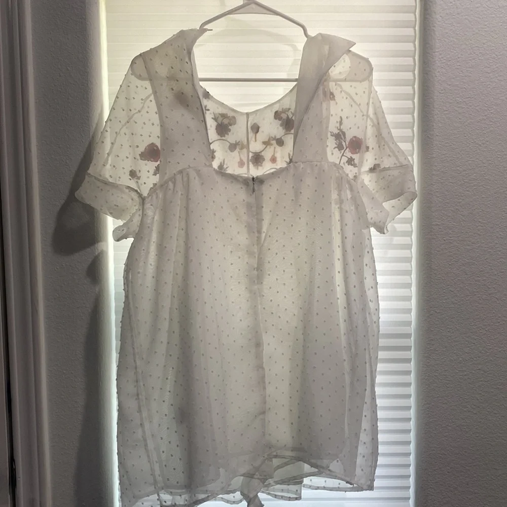 Dress - Picture 3 of 5